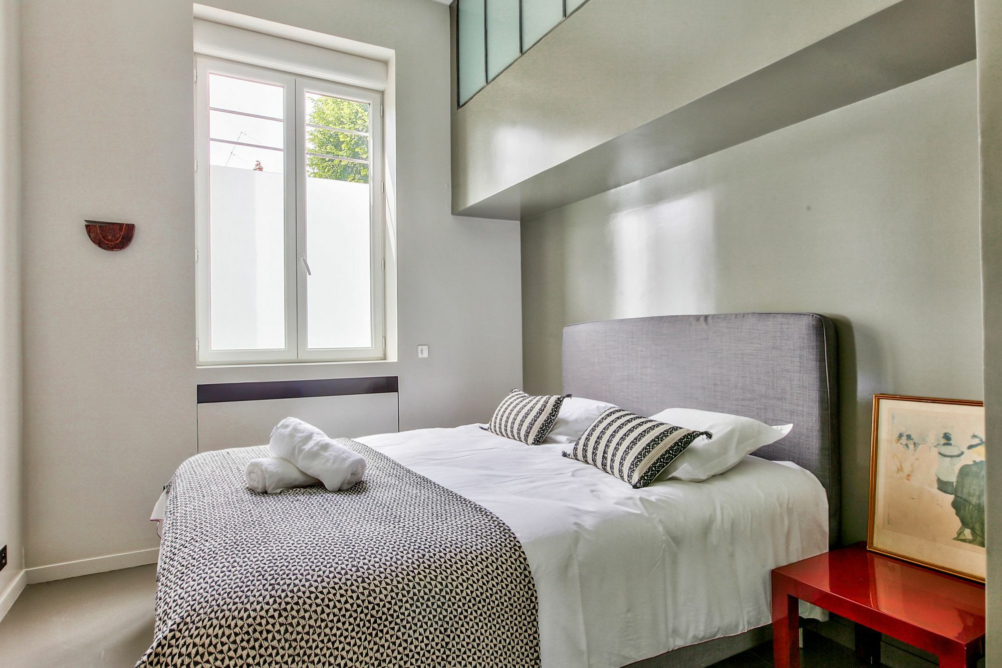 Apartment 45-atelier Buttes Chaumont Paris